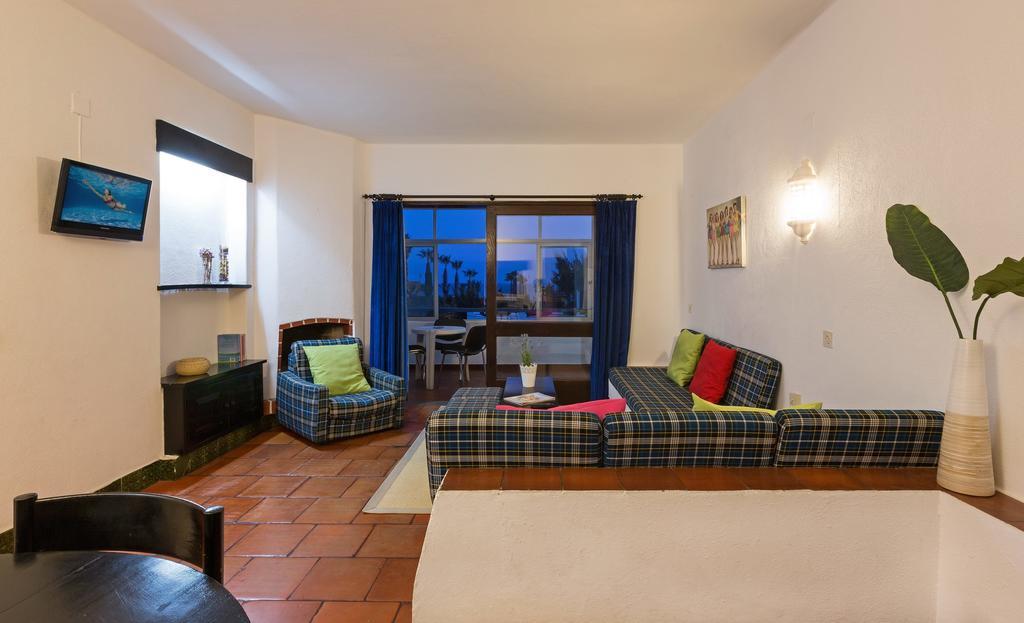 Apartamentos Azul Mar Албуфейра Екстериор снимка